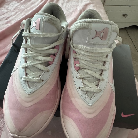 Aja Wilson Nike shoes A’one Birthday Cake size 10.5 - Picture 6 of 7